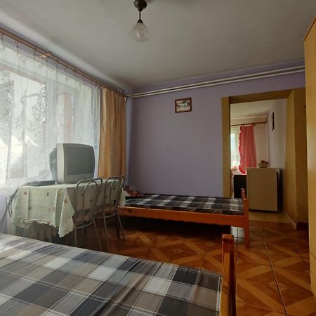 Hotel Przy Winogronie Uherce Mineralne Pokój zdjęcie