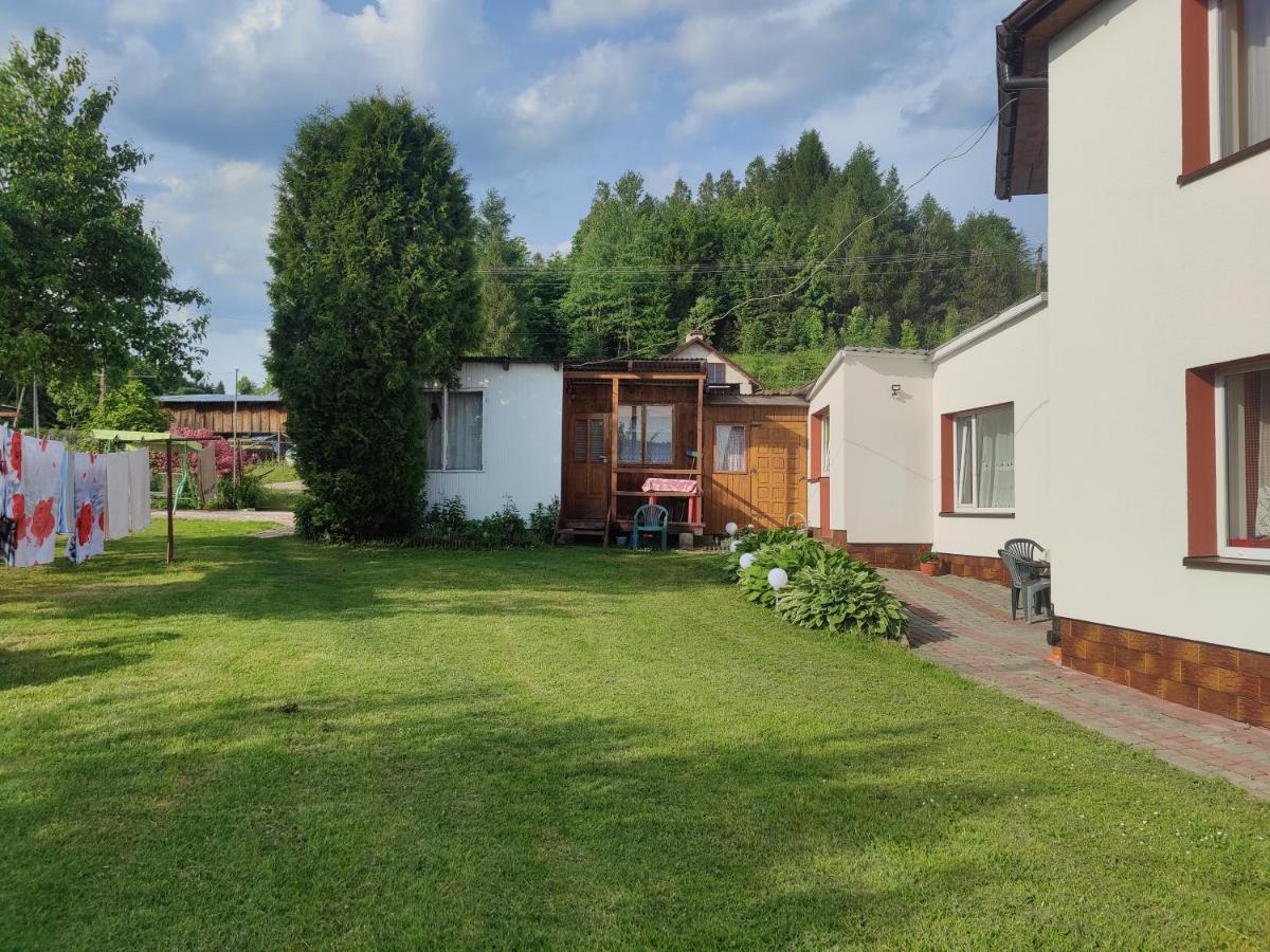 Hotel Przy Winogronie Uherce Mineralne Zewnętrze zdjęcie